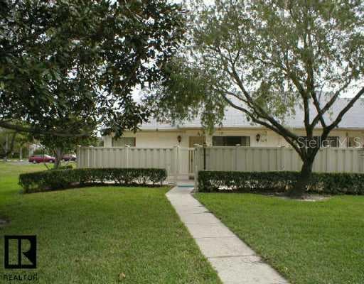 1377 Shady Pine WAY UNIT A Tarpon Springs, FL 34688