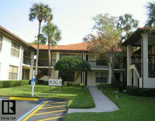 911 Hammock Pine BOULEVARD Clearwater, FL 33761