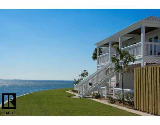 4815 COBIA DRIVE SE UNIT D ST. PETERSBURG, FL 33705