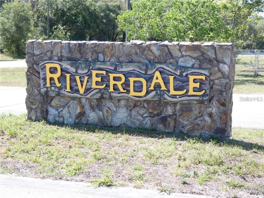3480 RIVERDALE DRIVE DADE CITY, FL 33523