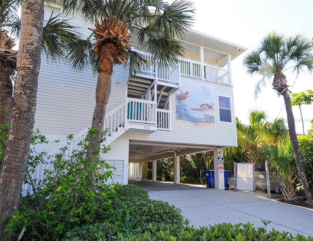 220 GULF BOULEVARD UNIT E