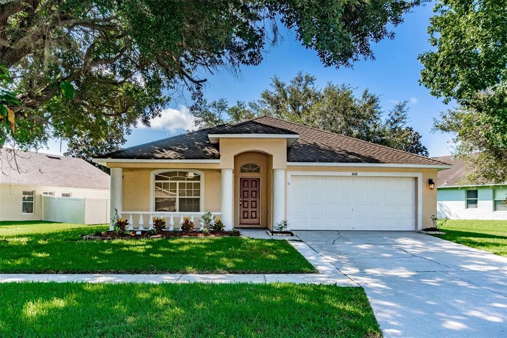3032 BEAVER POND TRAIL VALRICO, FL 33596