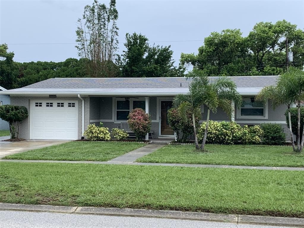 10831 86TH AVENUE SEMINOLE, FL 33772