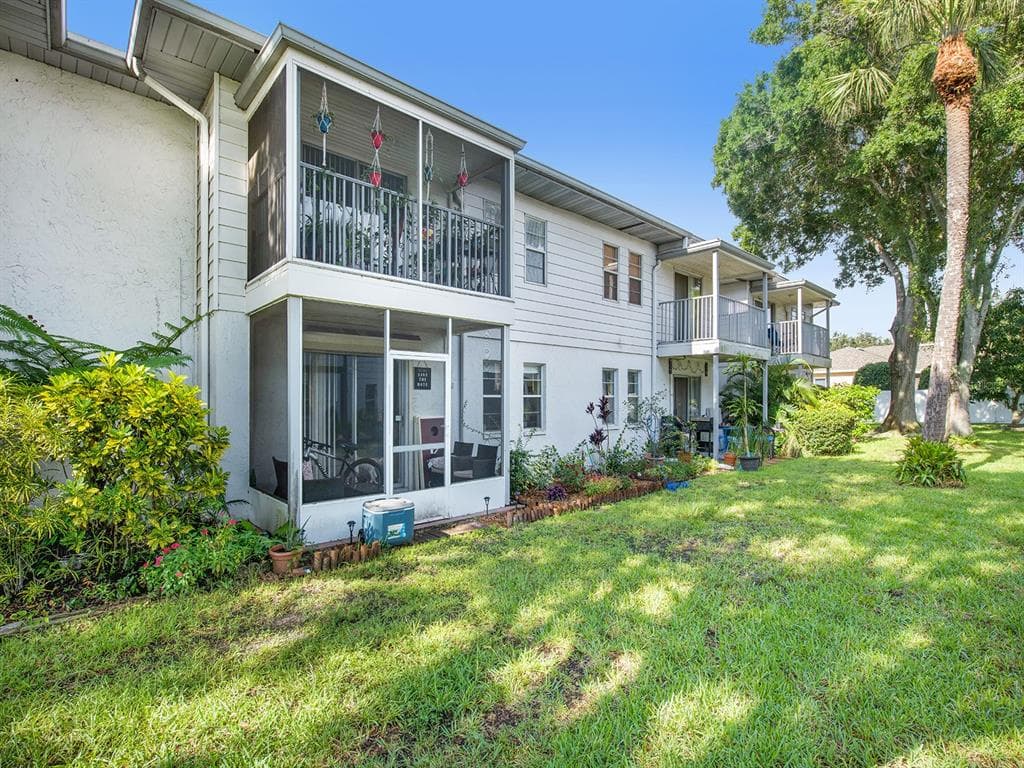 10800 US HIGHWAY 19 N UNIT 236 PINELLAS PARK, FL 33782