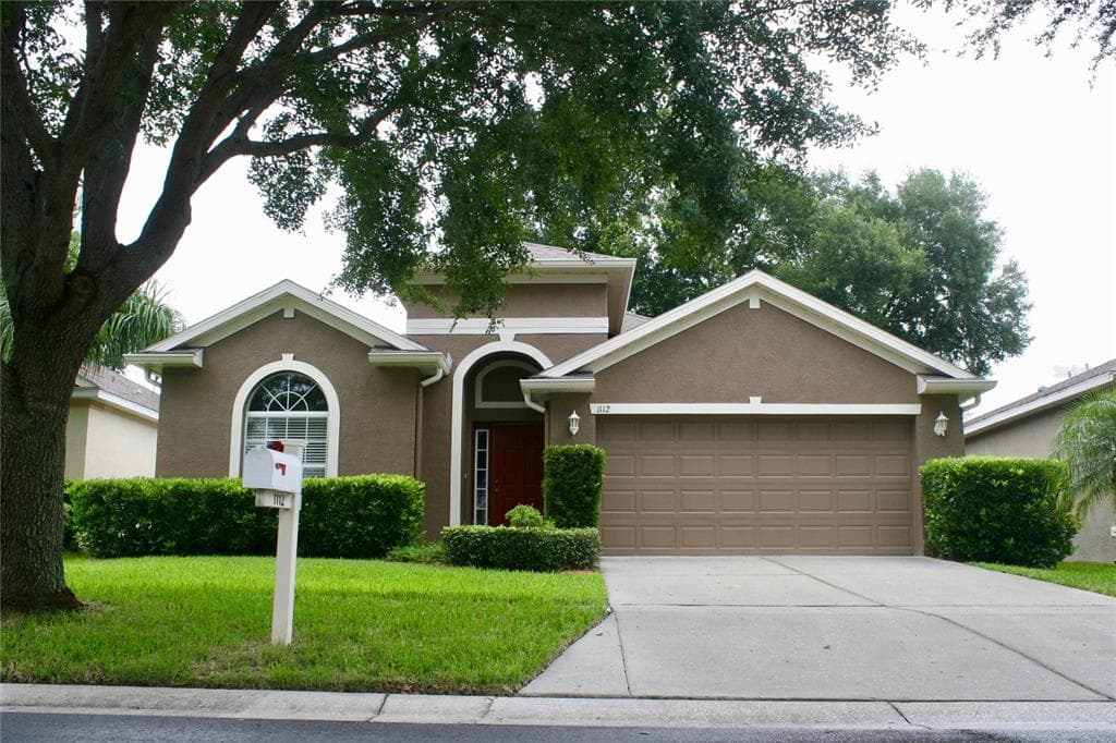 1112 EMERALD HILL WAY
