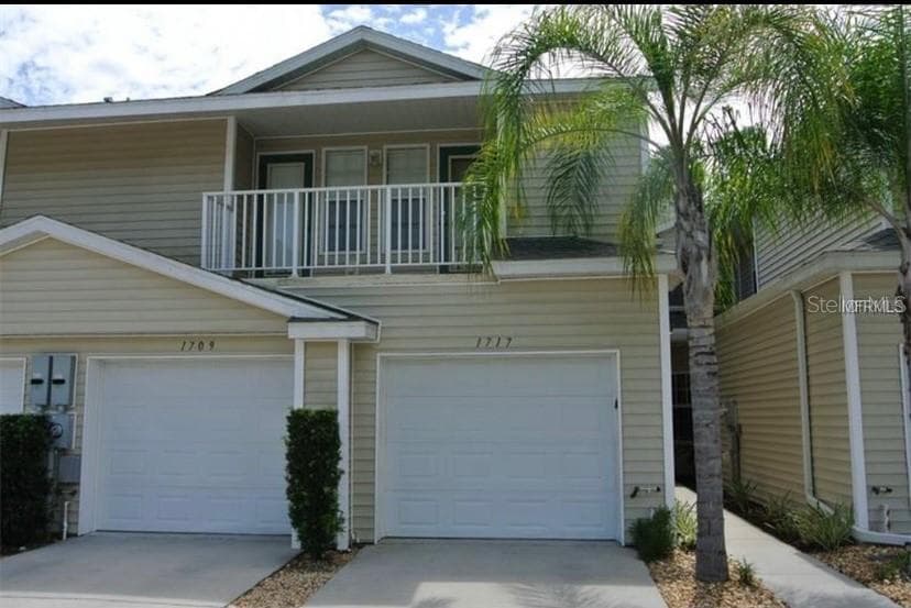 1717 HAMMOCKS AVENUE UNIT 1706 LUTZ, FL 33549