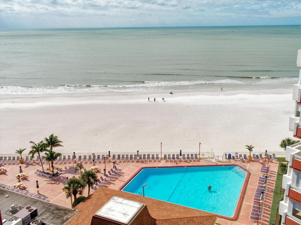 17940 GULF BOULEVARD UNIT 3A REDINGTON SHORES, FL 33708