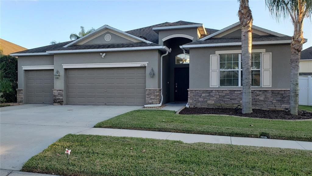10745 CARLOWAY HILLS DRIVE WIMAUMA, FL 33598