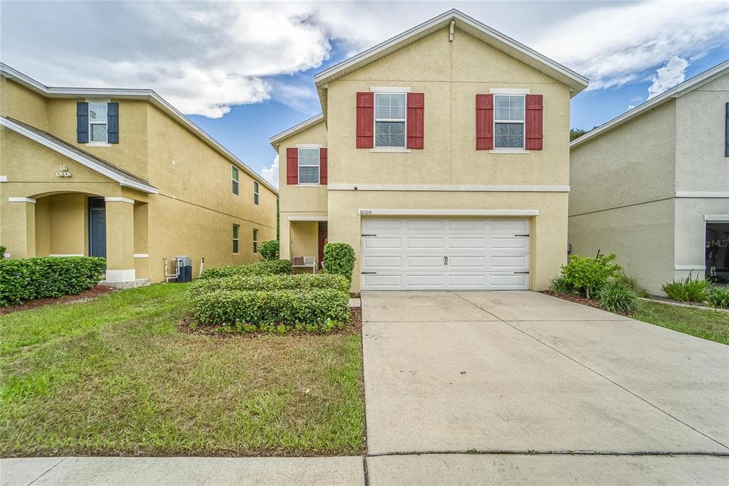 10105 HAWK STORM AVENUE TAMPA, FL 33610