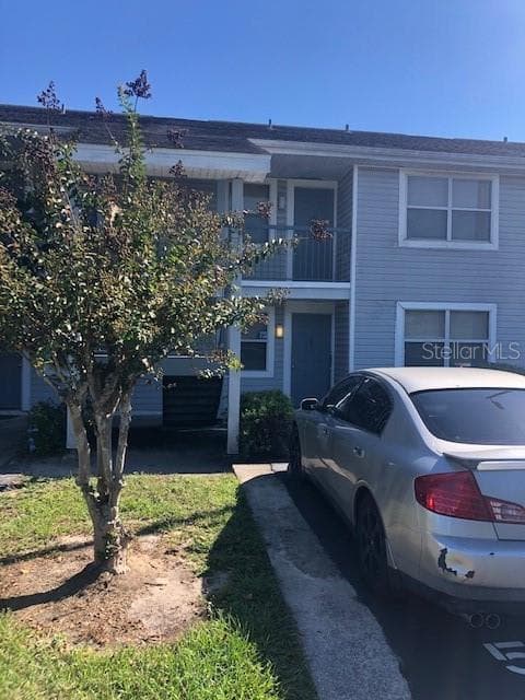 5011 TERRACE PALMS CIRCLE UNIT 202 TAMPA, FL 33617