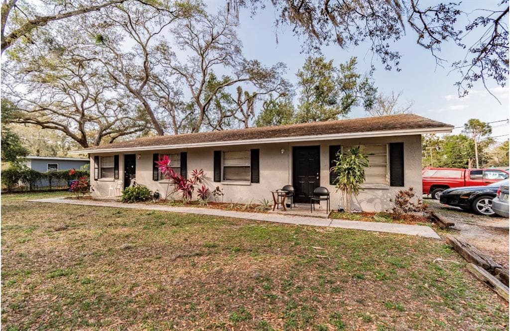 4-PLEX 10020 N 15TH STREET UNIT A-D TAMPA, FL 33612