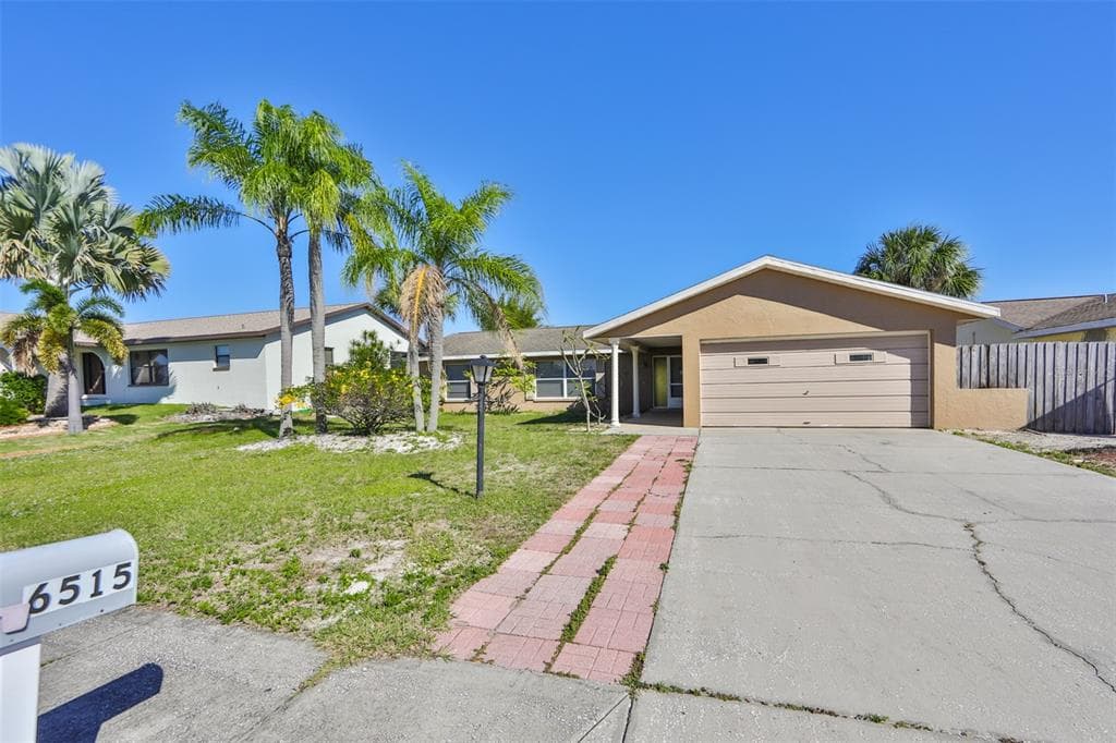 6515 SENEGAL PALM WAY