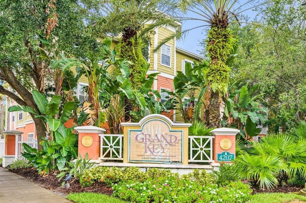 4207 S DALE MABRY HIGHWAY UNIT 5312 TAMPA, FL 33611