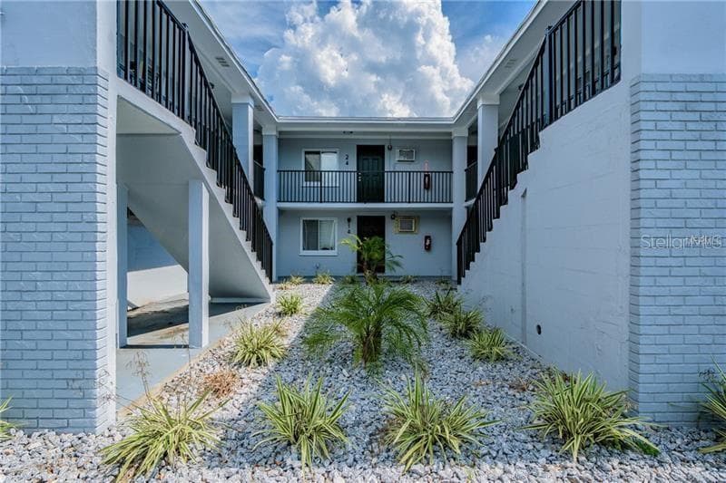 3712 W CASS STREET UNIT 15 TAMPA, FL 33609