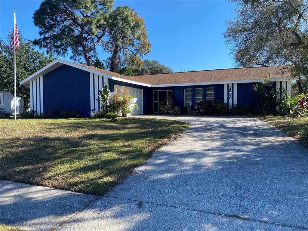 7808 SNAPPING TURTLE COURT HUDSON, FL 34667