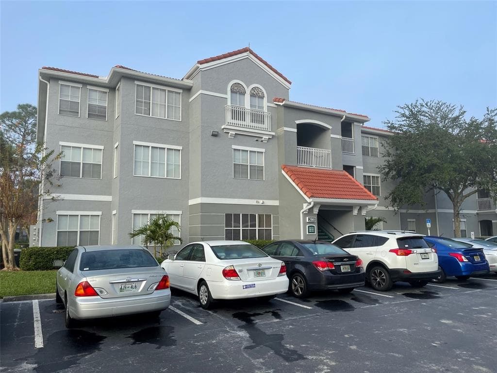 18001 RICHMOND PLACE DRIVE UNIT 230 TAMPA, FL 33647