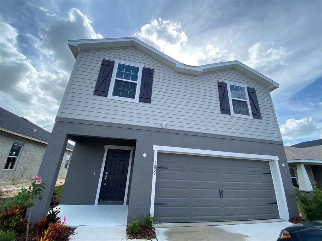 1039 CORSO DRIVE