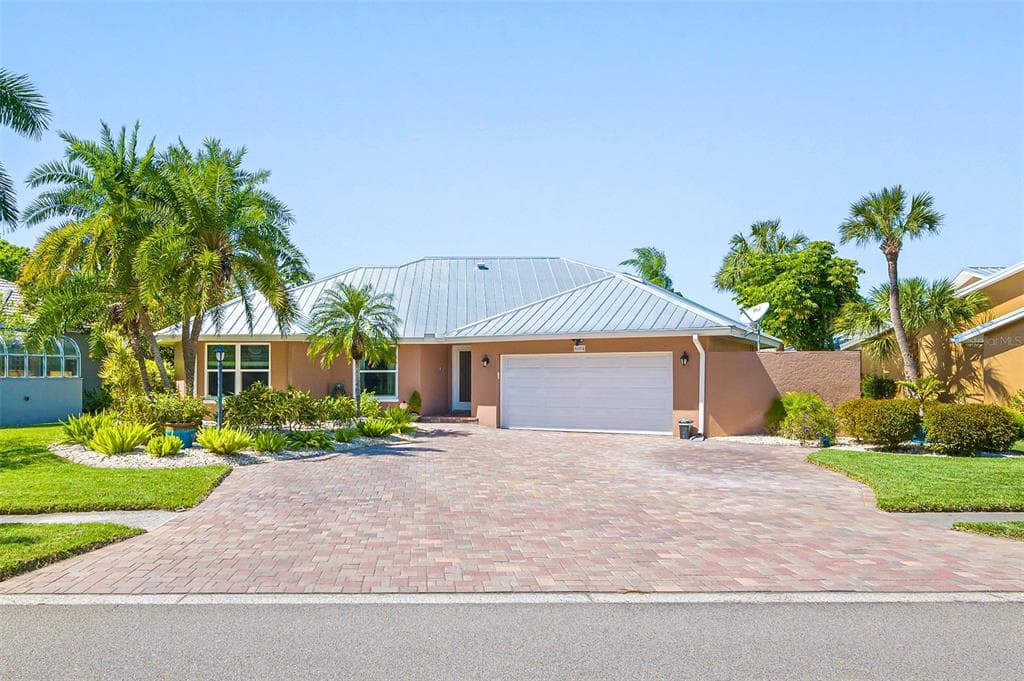 6604 BLACKFIN WAY