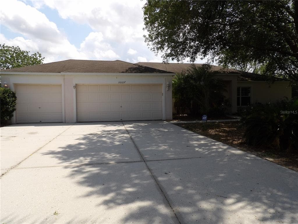 10127 BLOOMFIELD HILLS DRIVE SEFFNER, FL 33584