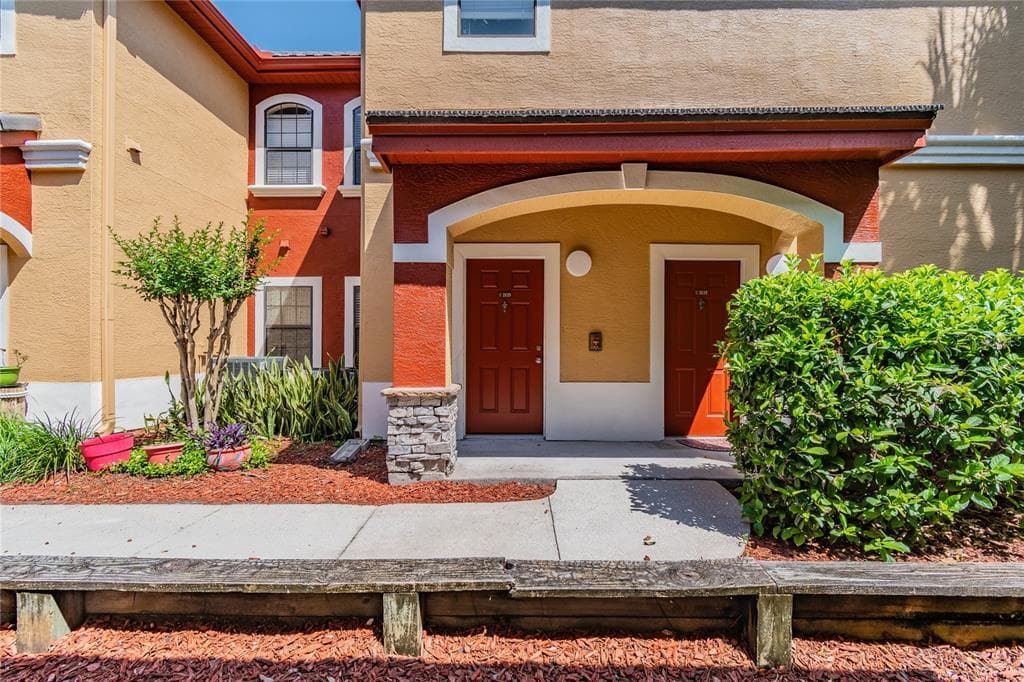 2265 PORTOFINO PLACE UNIT 2125 PALM HARBOR, FL 34683