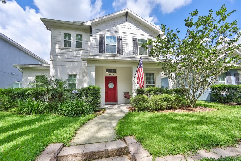 15819 STARLING CROSSING DRIVE