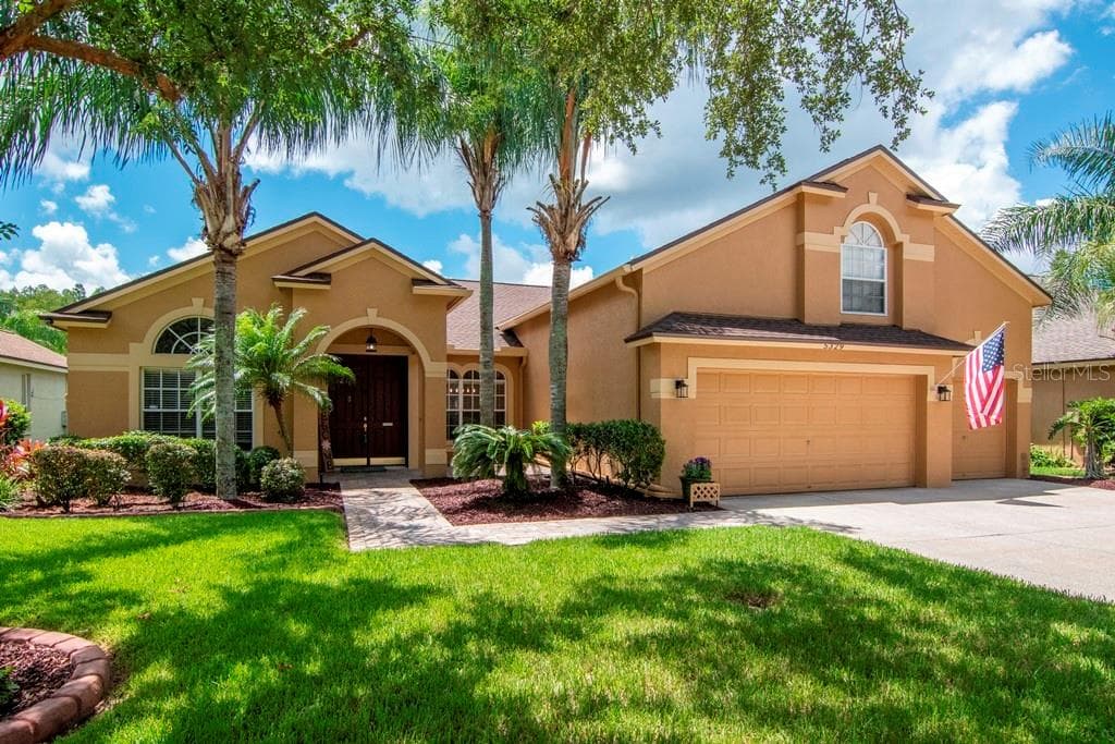 5329 WINHAWK WAY