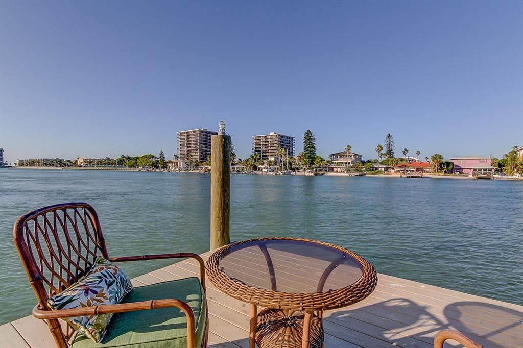 8030 COQUINA WAY ST PETE BEACH, FL 33706