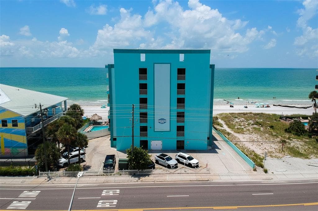 14110 GULF BLVD UNIT 201