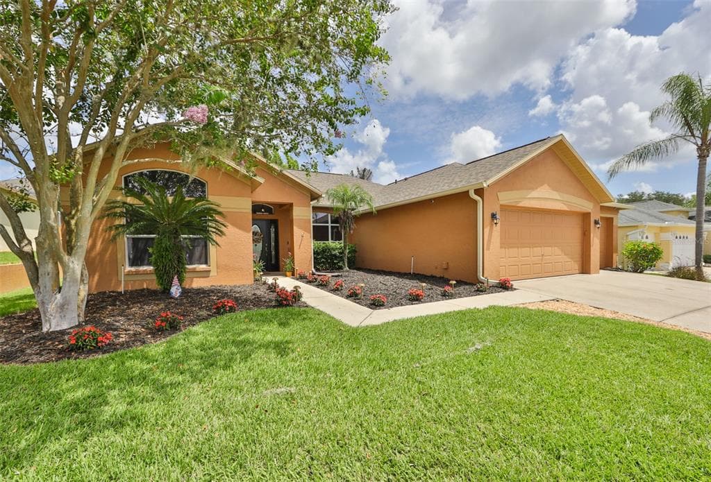 1316 RIVERFIELD COURT VALRICO, FL 33596