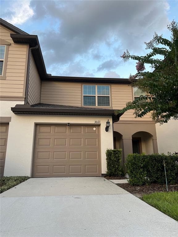 3021 ALESSA LOOP
