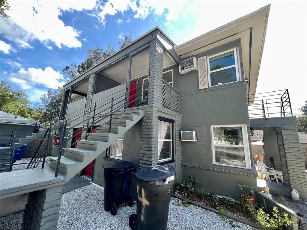 16 N HIGHLAND AVENUE UNIT 5 CLEARWATER, FL 33755