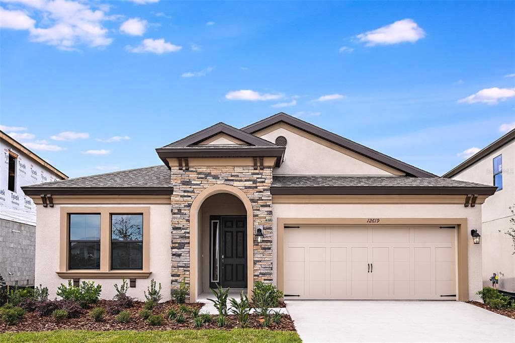 14835 PADDOCK POND AVENUE LITHIA, FL 33547