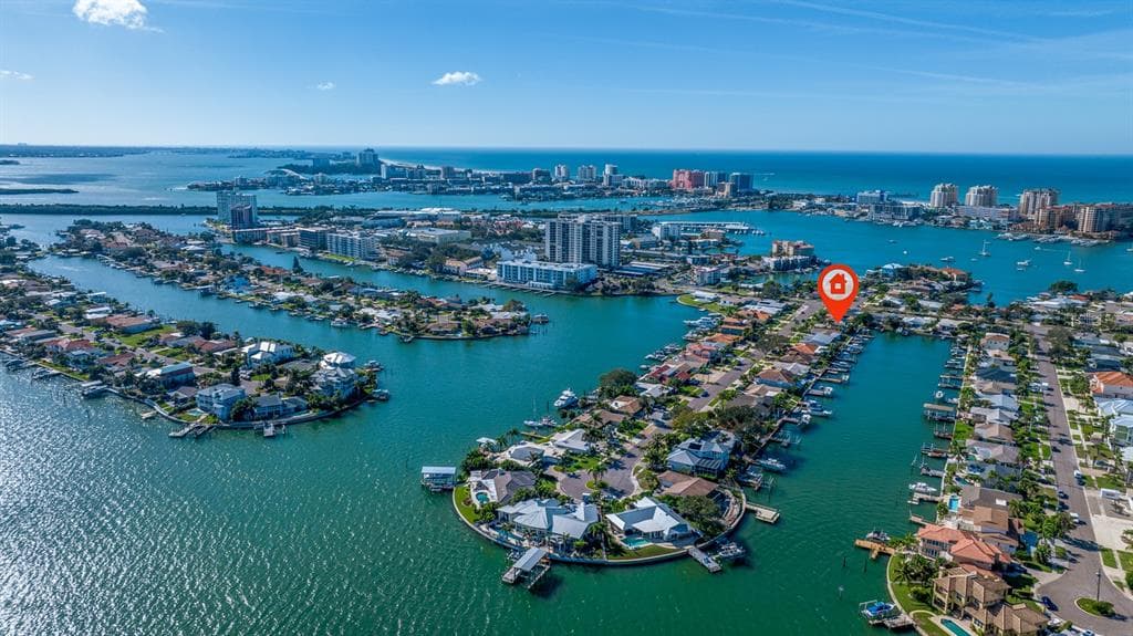 320 PALM ISLAND SE