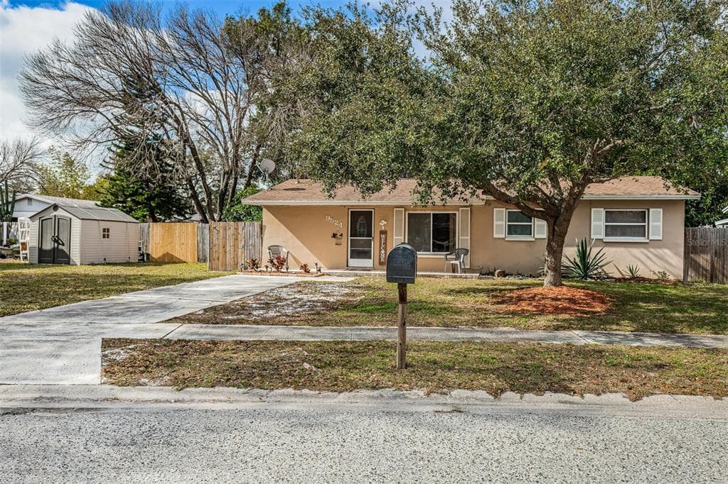 9524 85TH STREET N