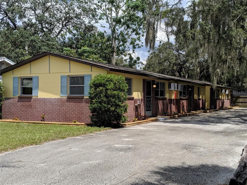 224 8TH AVENUE N UNIT 228 SAFETY HARBOR, FL 34695