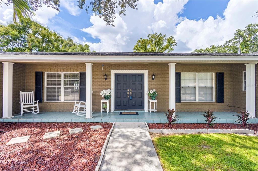 2610 BELLWOOD DRIVE