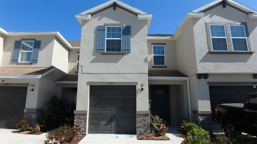 6838 CITRUS CREEK LANE TAMPA, FL 33625