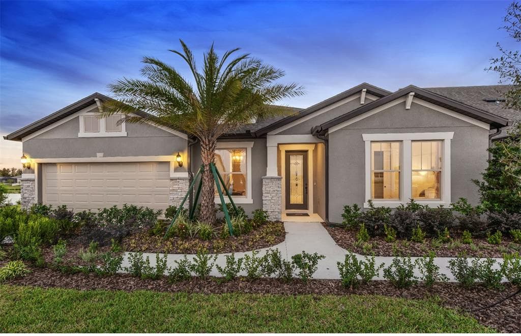 7913 YALE HARBOR DRIVE WESLEY CHAPEL, FL 33545