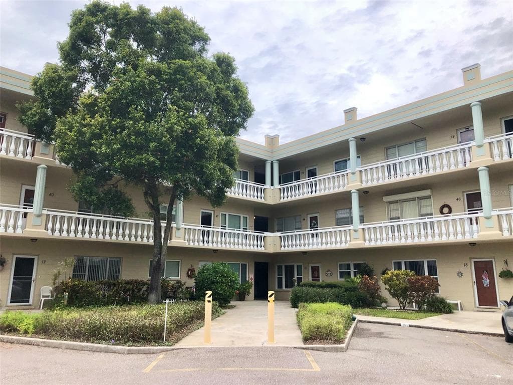 2330 ECUADORIAN WAY UNIT 62 CLEARWATER, FL 33763