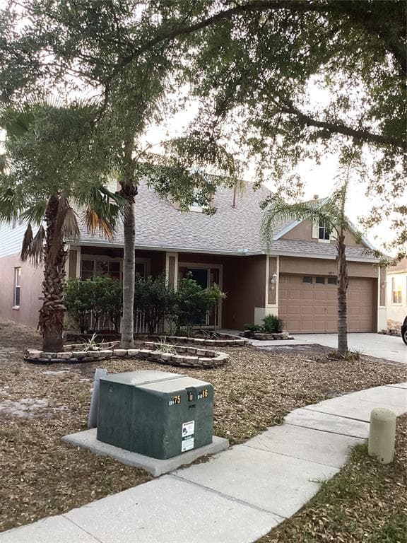 6814 CAMBRIDGE PARK DRIVE APOLLO BEACH, FL 33572