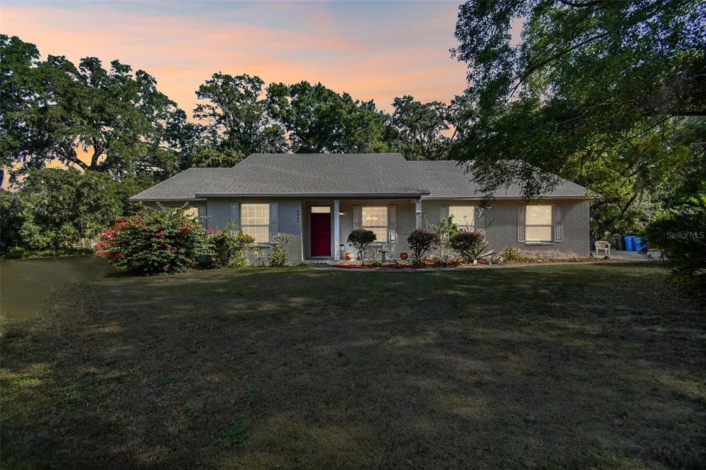 4920 W TRAPNELL ROAD