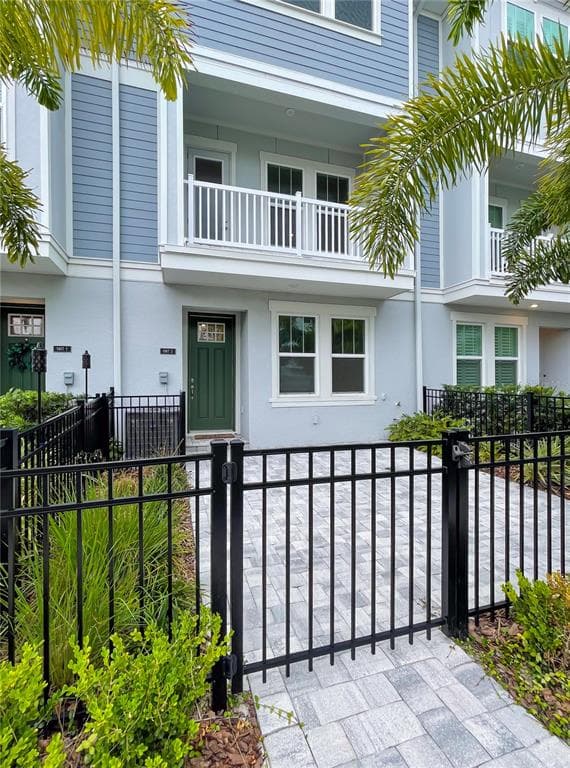 204 S TAMPANIA AVENUE UNIT 2