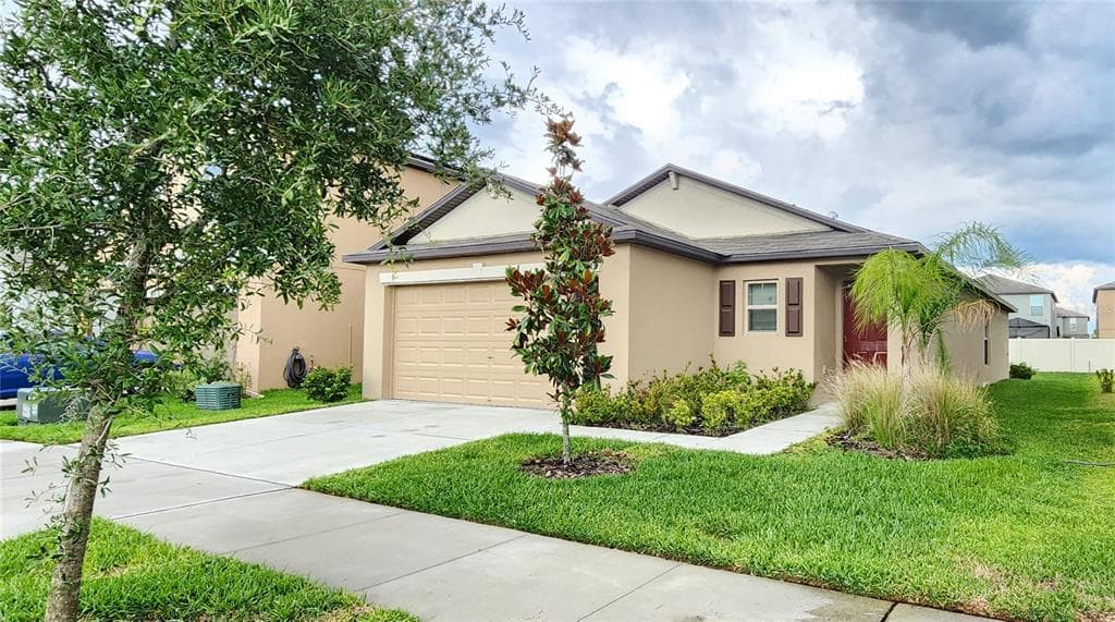 6967 KING CREEK DRIVE