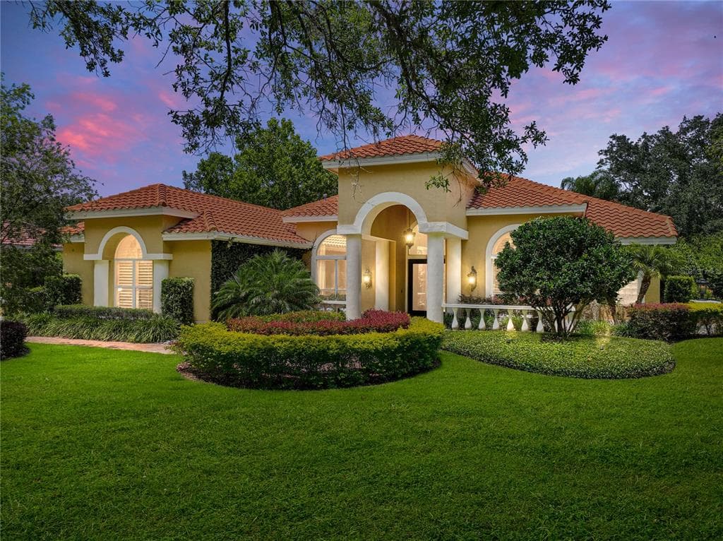 8911 MAGNOLIA CHASE CIRCLE