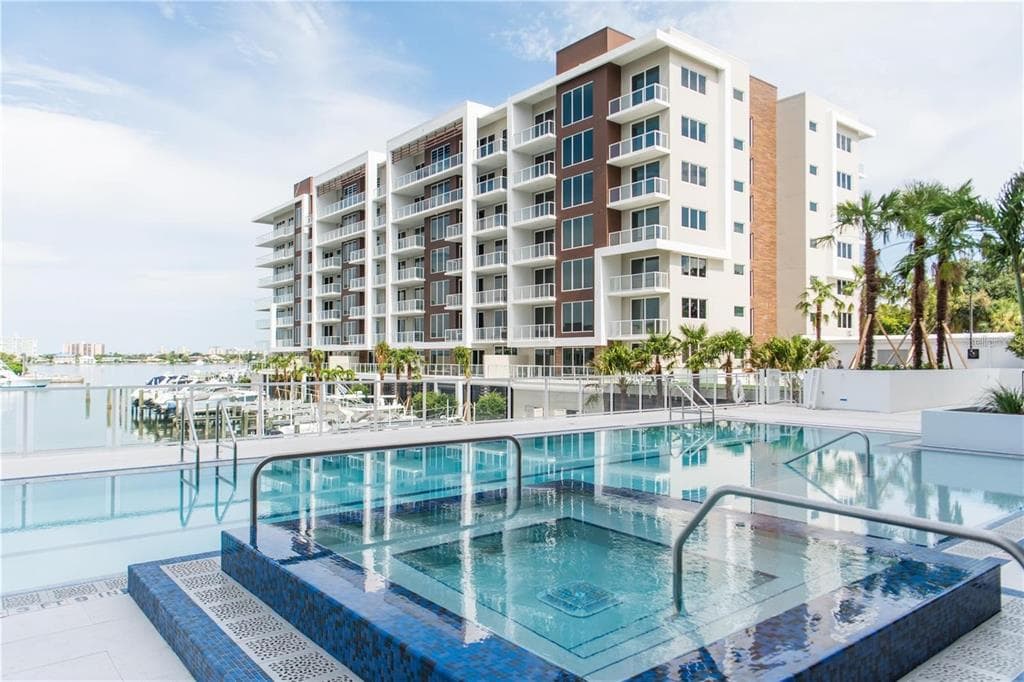920 N OSCEOLA AVENUE UNIT 209 CLEARWATER, FL 33755