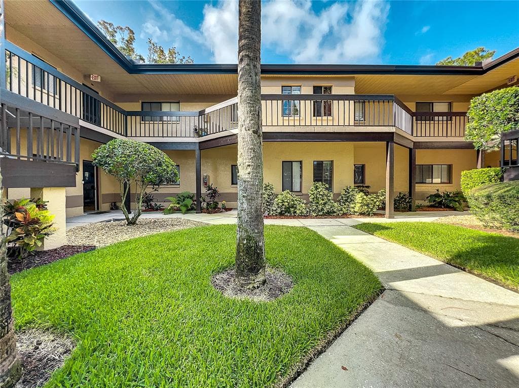 2675 SABAL SPRINGS CIRCLE UNIT 102