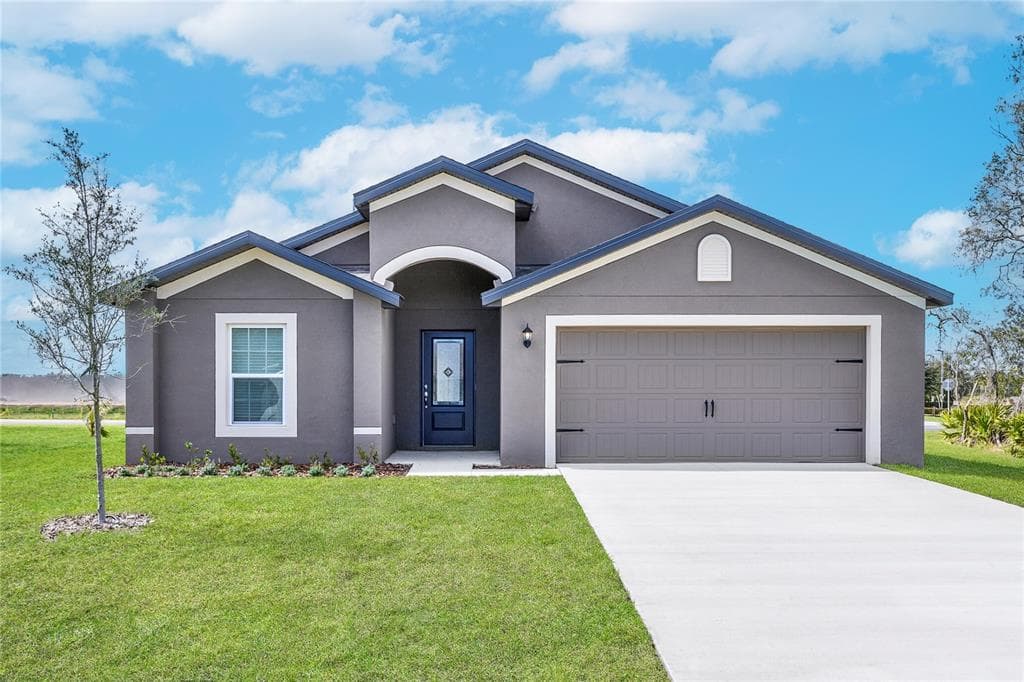 24750 COLINA VERDE COURT ASTATULA, FL 34705