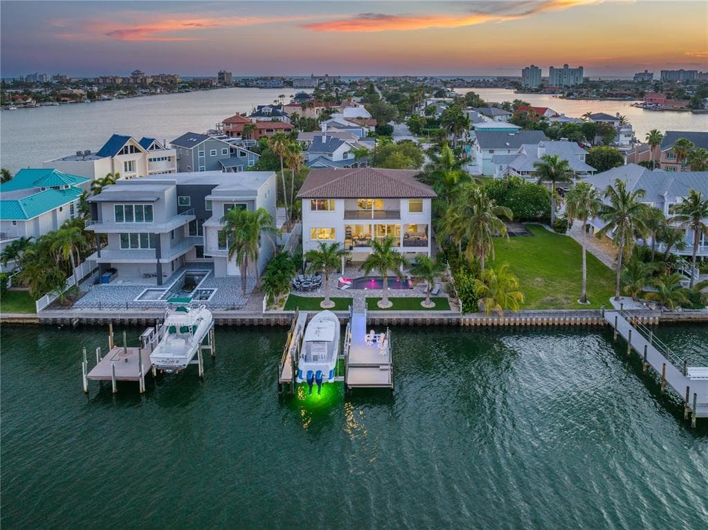 5845 BAHIA WAY S ST PETE BEACH, FL 33706