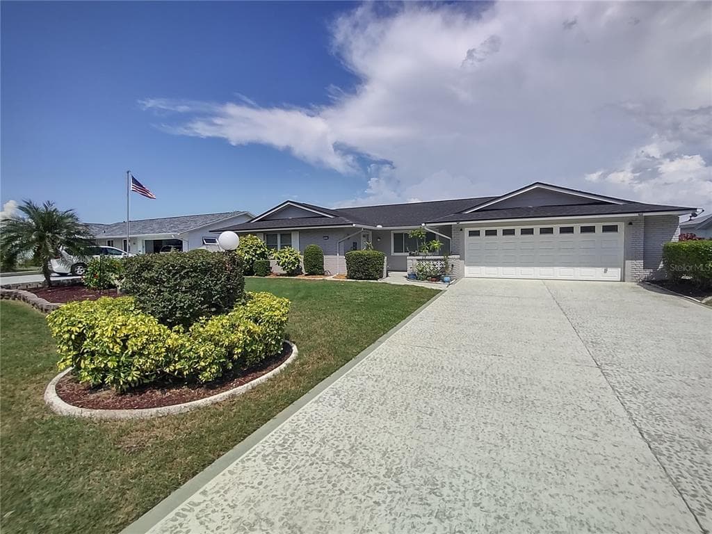 1513 W DEL WEBB BOULEVARD SUN CITY CENTER, FL 33573