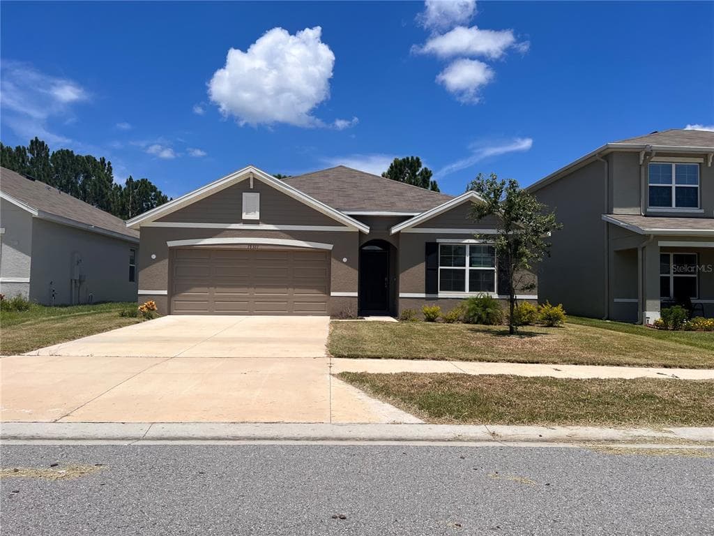 15517 BLACK PEPPER LANE